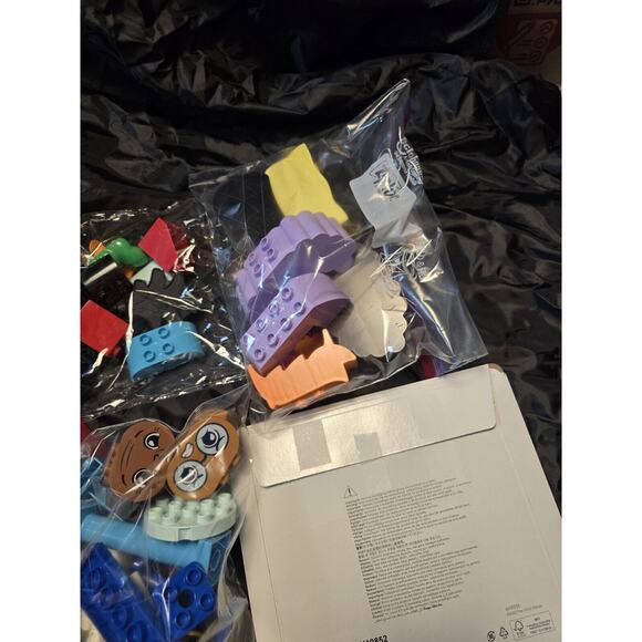 LEGO DUPLO Buildable People with Big Emotions Interactive 71 PC Ages 3+ OPEN BOX - Picture 4 of 7